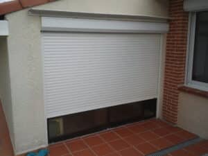 Volets battants installés à Saint-Félix-Lauragais (31540) par GPA Automatisme. Élégance et protection pour une habitation sécurisée et esthétique